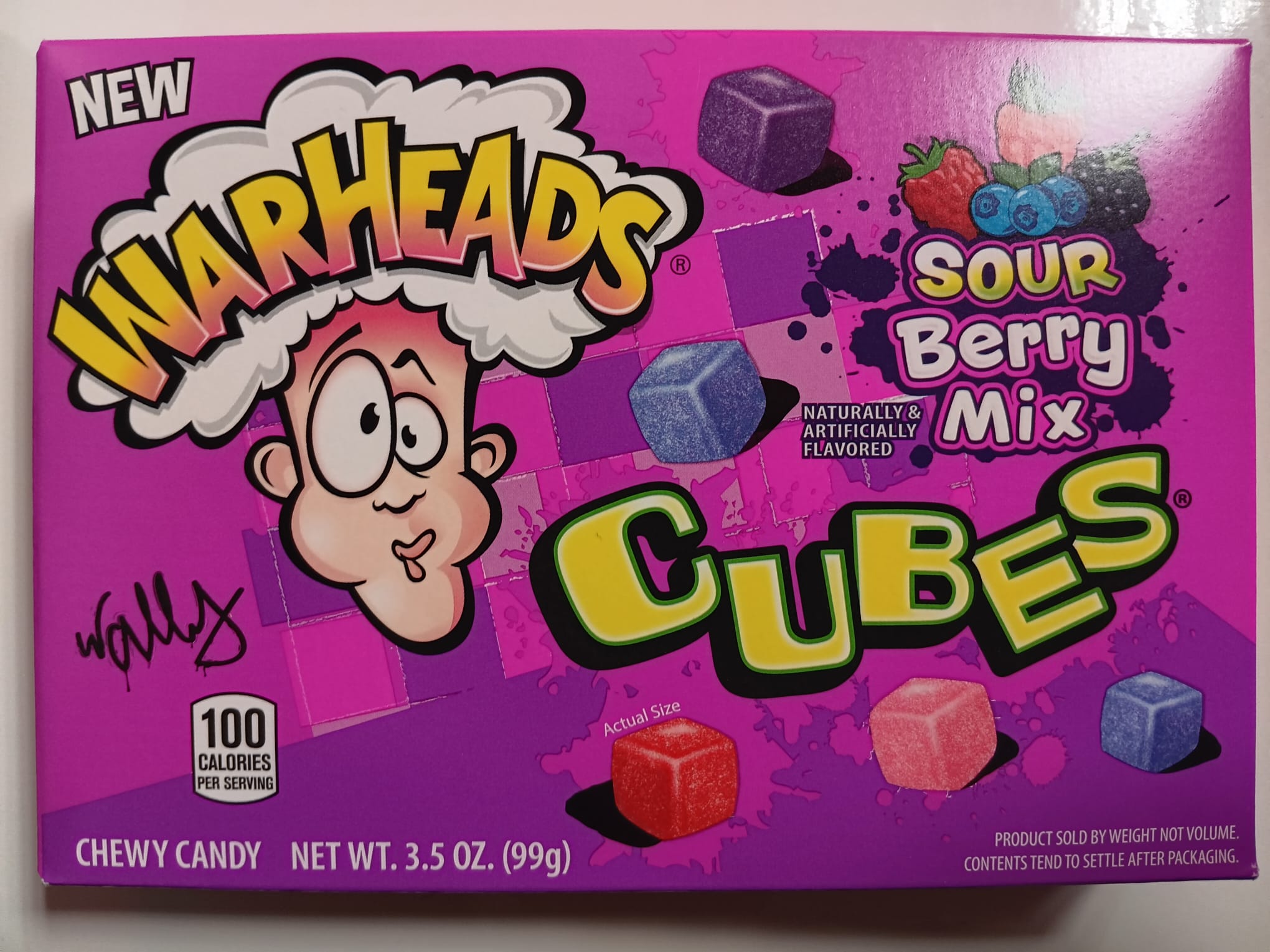 Warheads Cubes Sour Berry Mix 99g