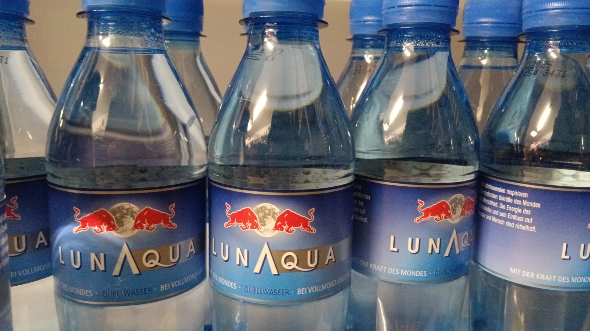 Lun Aqua Wasser